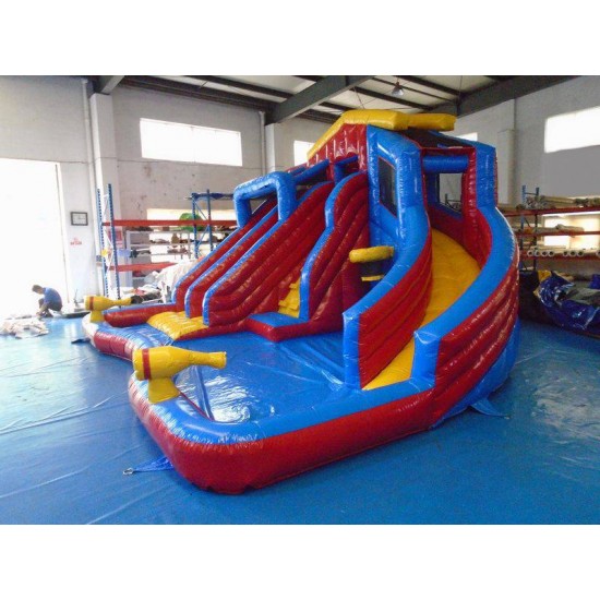 Piscina Gonfiabile E Scivolo Piscina Gonfiabile E Scivolo