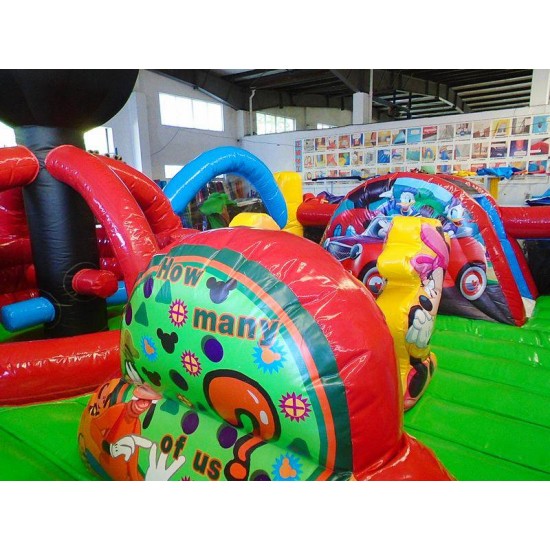 Castello Gonfiabile Del Bambino Di Topolino